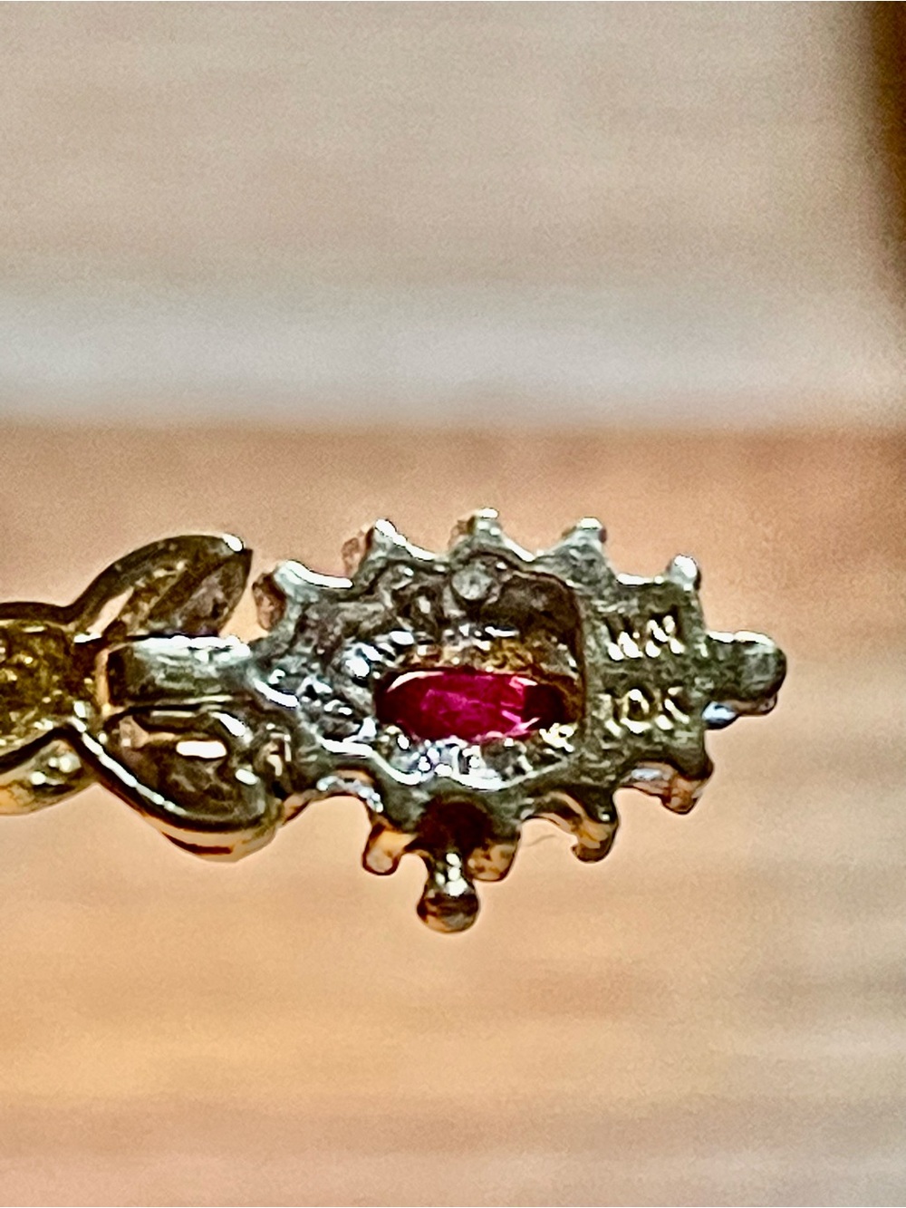 Beautiful 10KT Gold and Ruby and Diamond bracelet 7.5” makers mark WM 8.9grams - Picture 2 of 11